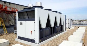Figure 7 Air Screw Chillers
